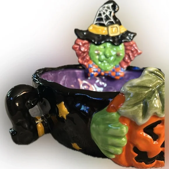 Halloween Witch and Pumpkin Bowl - Picture 3 of 8